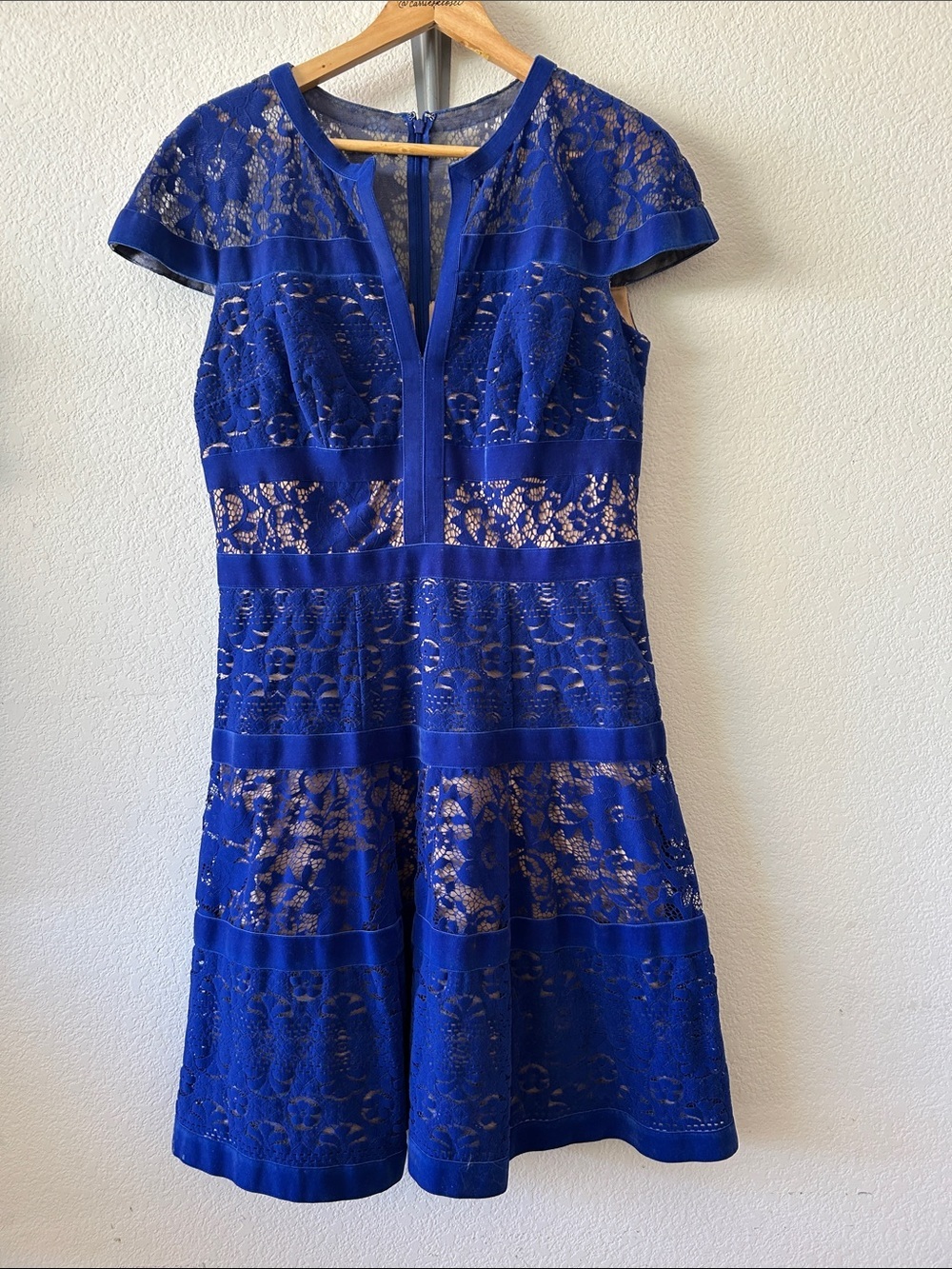 Tadashi Shoji Royal Blue Velvet Lace Overlay Midi Dress size 12